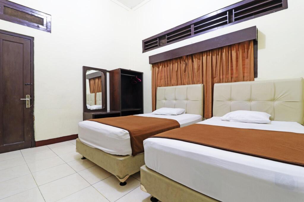 Джакарта: Borneo Hostel