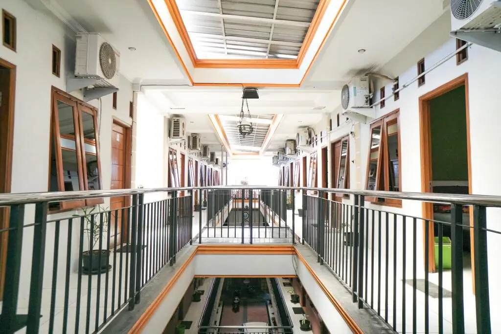 Сурабая: RedDoorz near Juanda International Airport 2