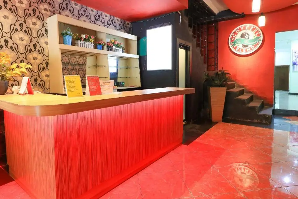 Макассар: Labuana Homestay & Cafe Garden