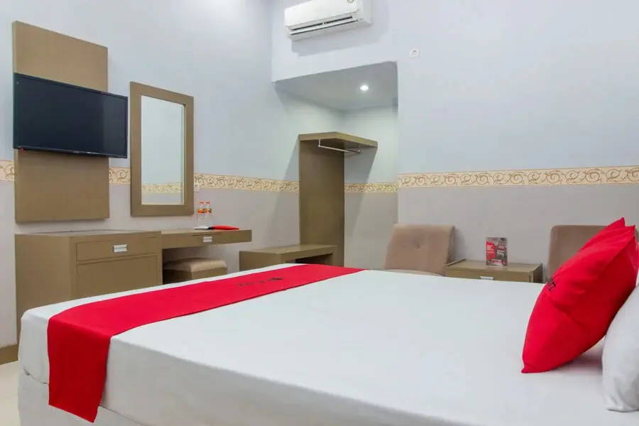 Пангандаран: RedDoorz near Goa Panggung