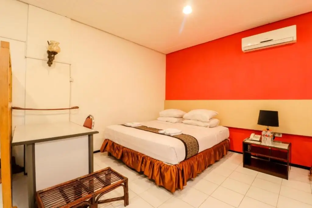 Маланг: Hotel Pajajaran