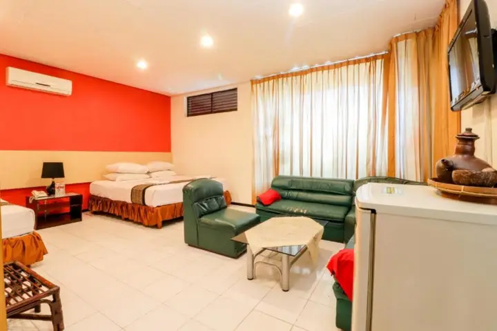 Маланг: Hotel Pajajaran