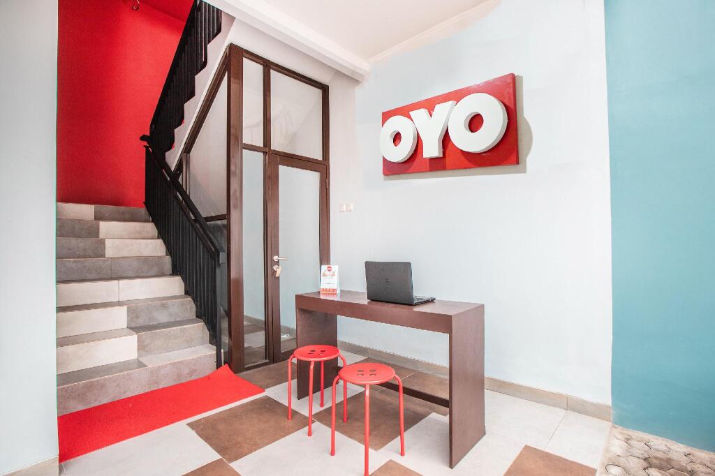 Джакарта: OYO 842 Arafuru Residence Near Rs Duren Sawit