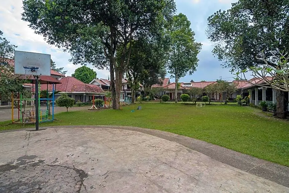 Лембанг: Yehezkiel Hotel Lembang