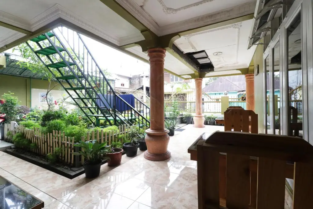 Бинджай: Waroeng Transit and Depary Homestay