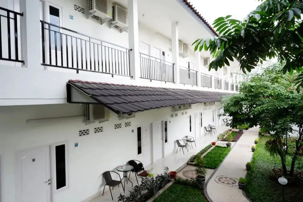 Матарам: RedDoorz near Mataram University