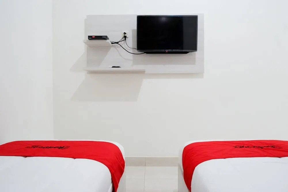 Матарам: RedDoorz near Mataram University
