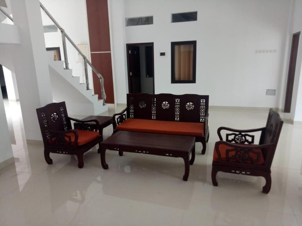 Бату: RedDoorz near Jawa Timur Park 3