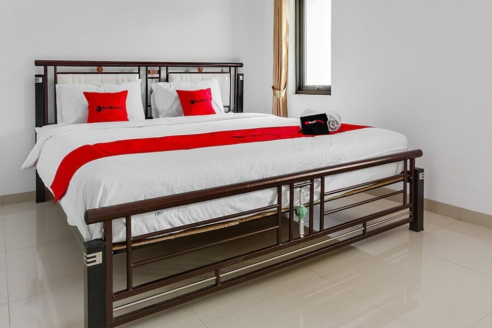 Бату: RedDoorz near Jawa Timur Park 3