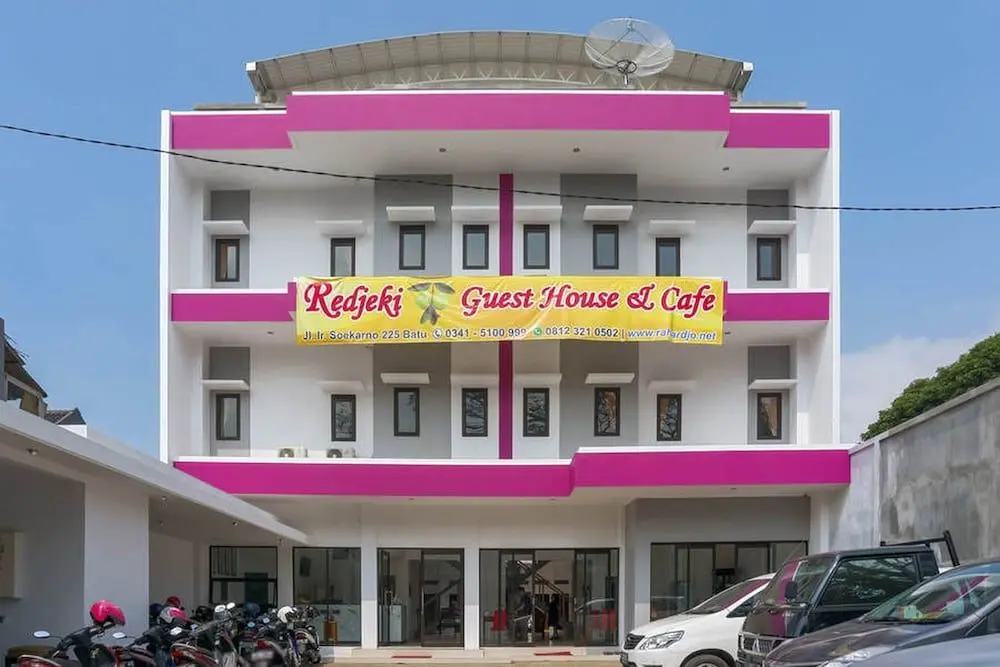 Бату: RedDoorz near Jawa Timur Park 3