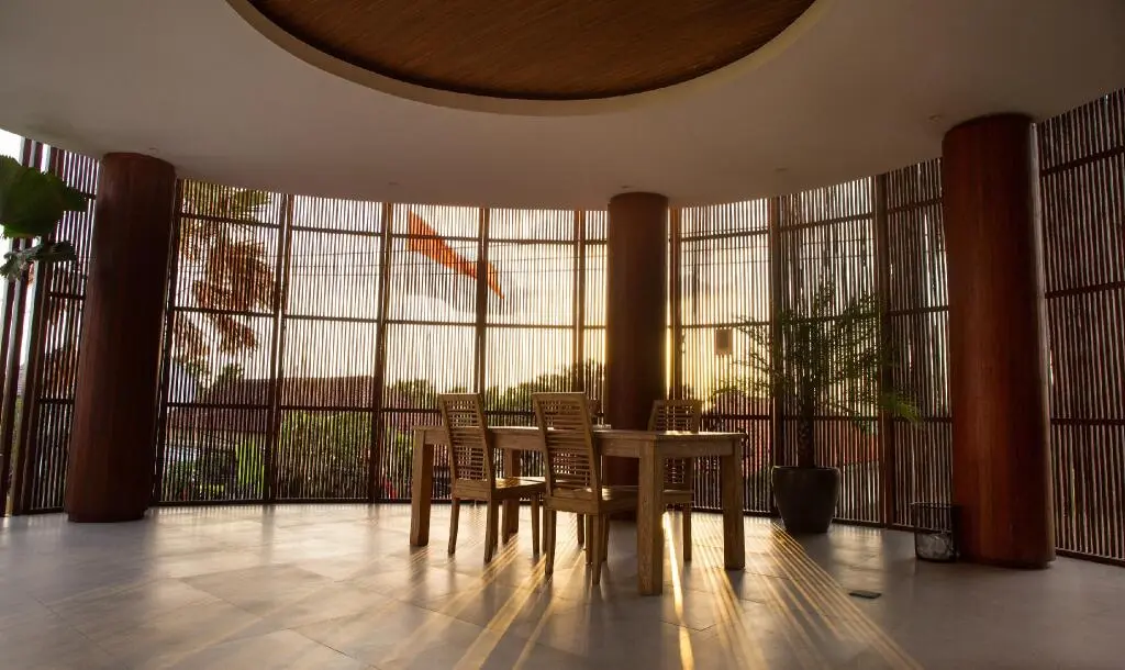 Керобокан: Curve Guest House
