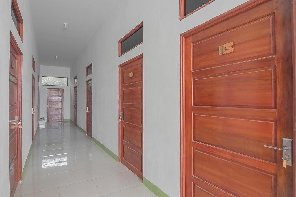 Банджанбару: RedDoorz near RS Harapan Bersama