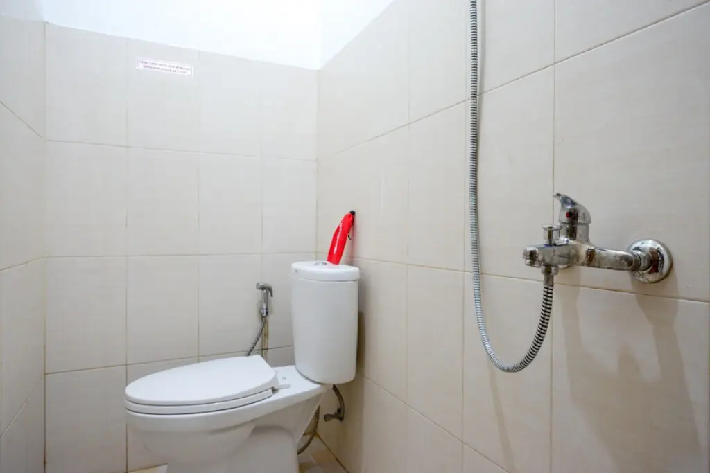 Пурвокерто: RedDoorz near Living Plaza Purwokerto