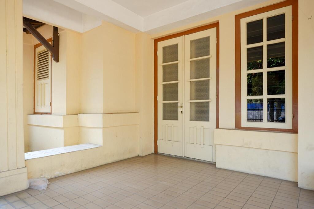 Баньюмас: RedDoorz Syariah near Alun Alun Purwokerto