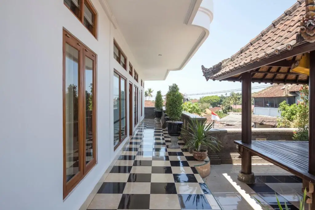 Денпасар: KoolKost near Padang Galak Beach