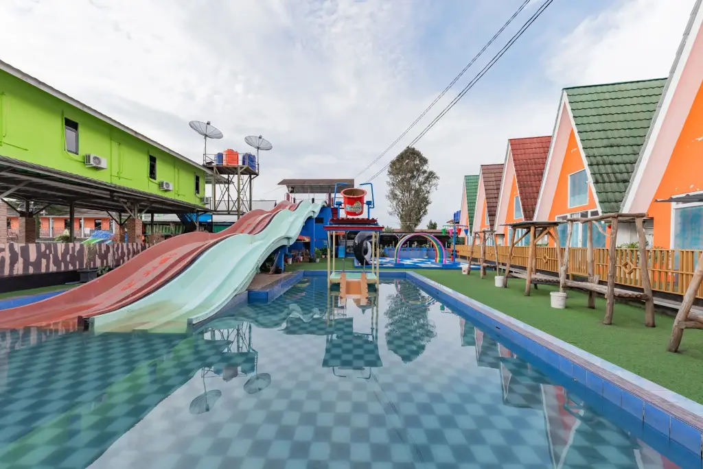 Ванаяса: Formerly Reddoorz Resort Syariah Jaya Tirta Abadi