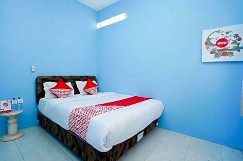 Проболинго: OYO 1316 Mentari Family Homestay