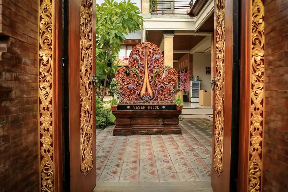 Кута: Wayan House Seminyak