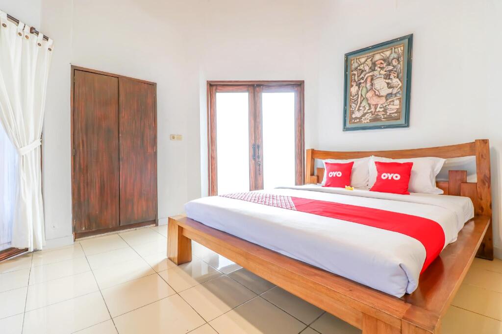Матарам: OYO 1757 Villa Dende