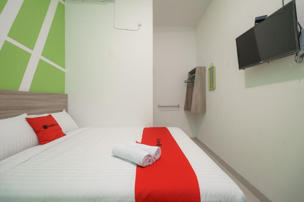 Палембанг: RedDoorz Plus near UIN Raden Fatah Palembang
