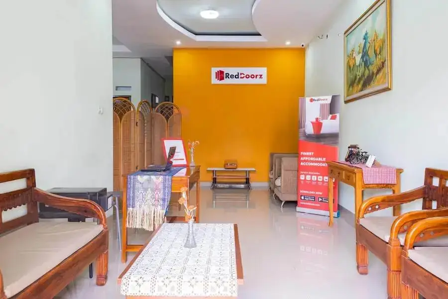 Бекаси: RedDoorz Syariah near Grand Kota Bintang