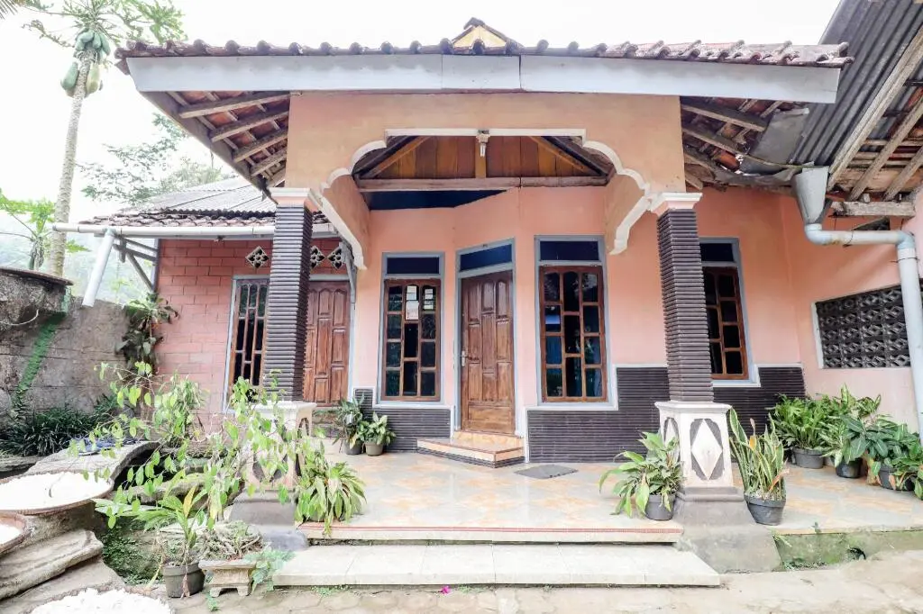Пагерхарджо: Helendami Homestay