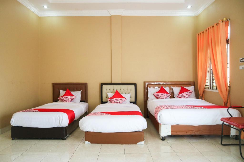 Пеканбару: OYO 1156 Fanybella Homestay