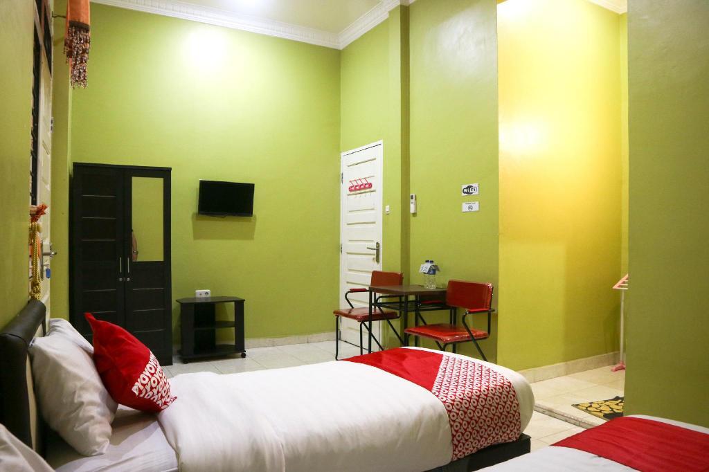 Пеканбару: OYO 1156 Fanybella Homestay
