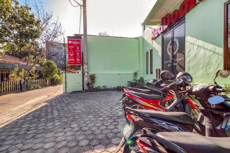 Джокьякарта: RedDoorz near Jogja National Museum