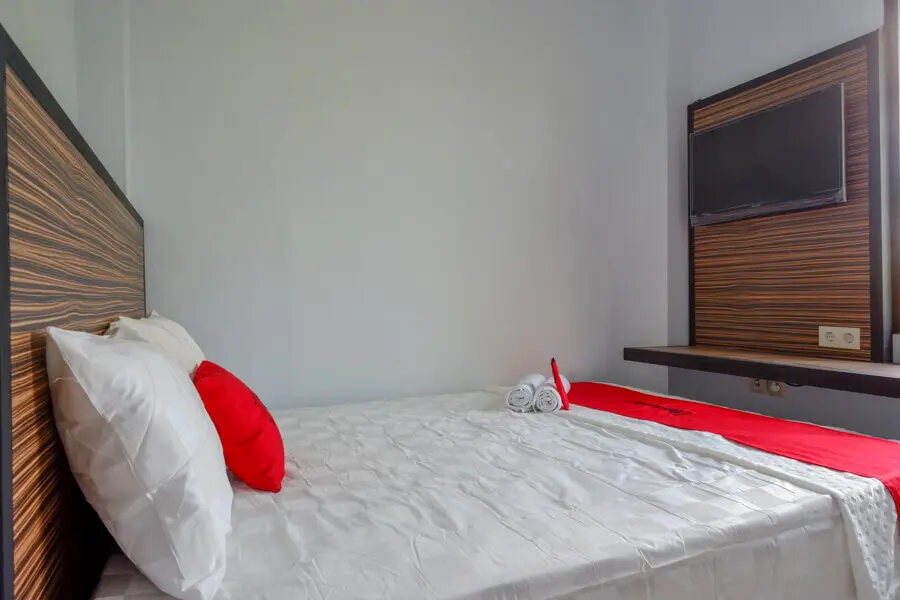 Кендари: RedDoorz near Taman Kota Kendari