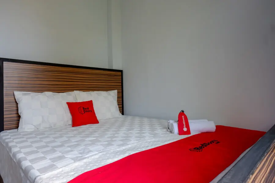 Кендари: RedDoorz near Taman Kota Kendari