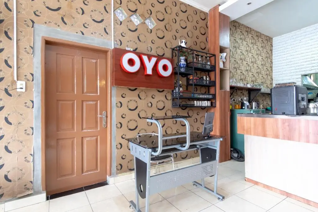Медан: OYO 1668 Yvel Homestay