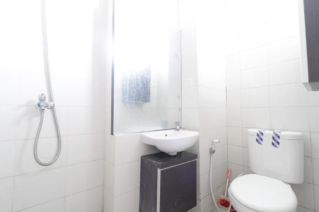 Бекаси: Jo Rooms - Apartemen Betos