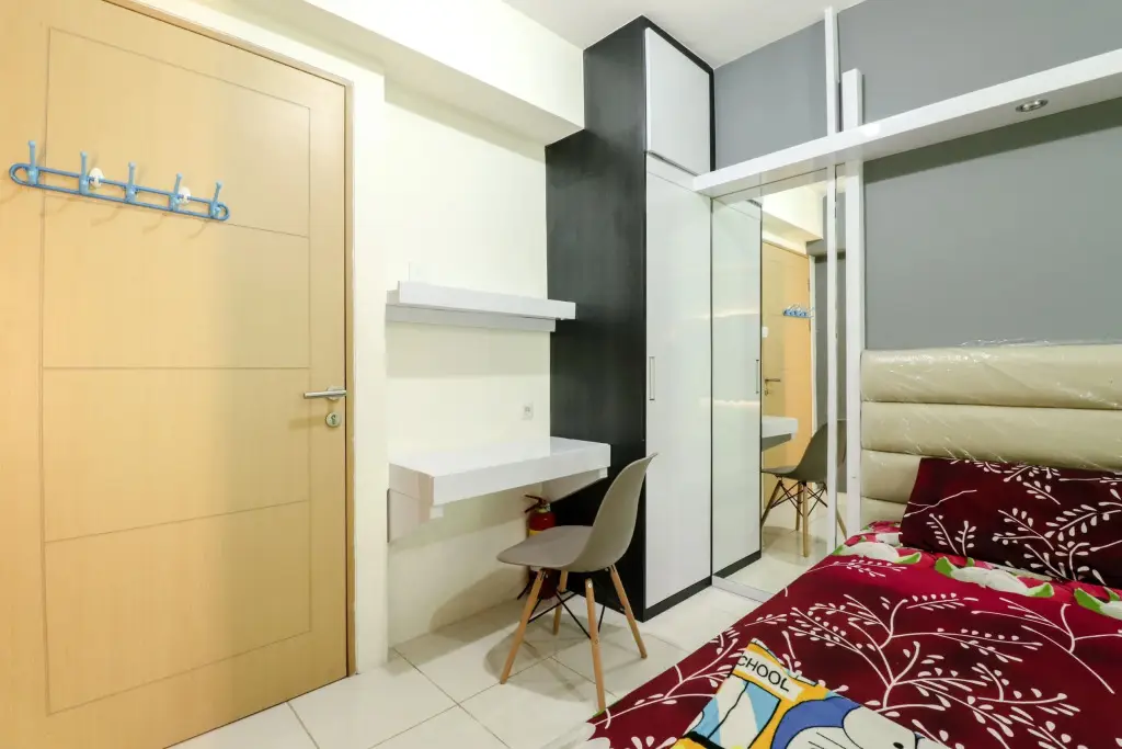 Сурабая: Apartment Educity by Rava Home