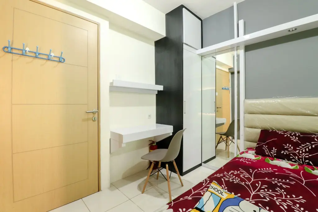 Сурабая: Apartment Educity by Rava Home