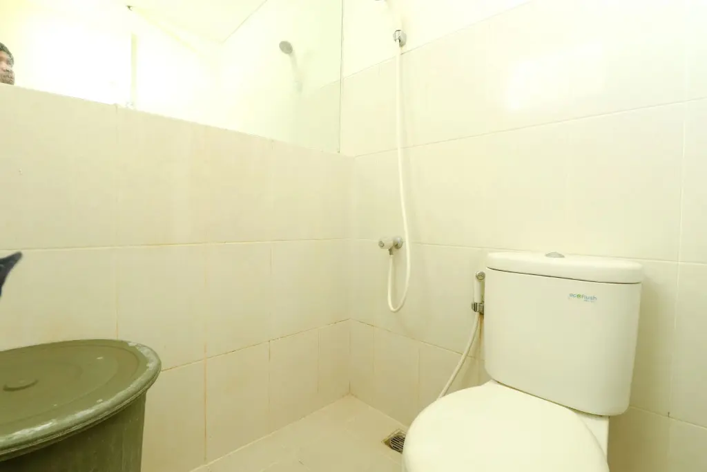 Сурабая: Apartment Educity by Rava Home