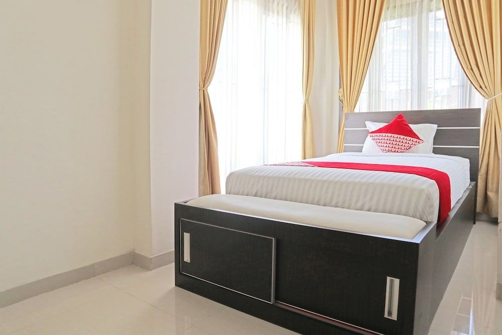 Паданг: OYO 1326 Mahakam Guest House