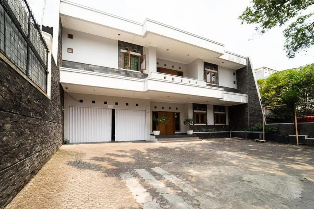 Бандунг: KoolKost near Padjajaran University