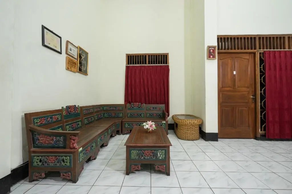 Батуретно: OYO 1778 Omah Duwet