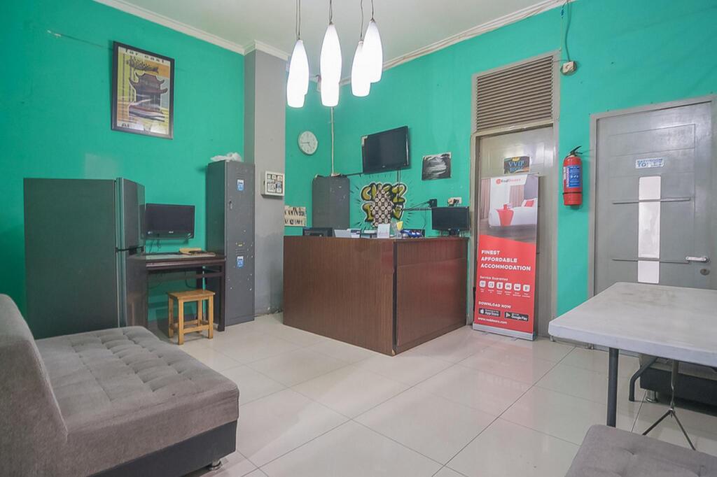 Бандунг: RedDoorz Hostel near Braga Citywalk