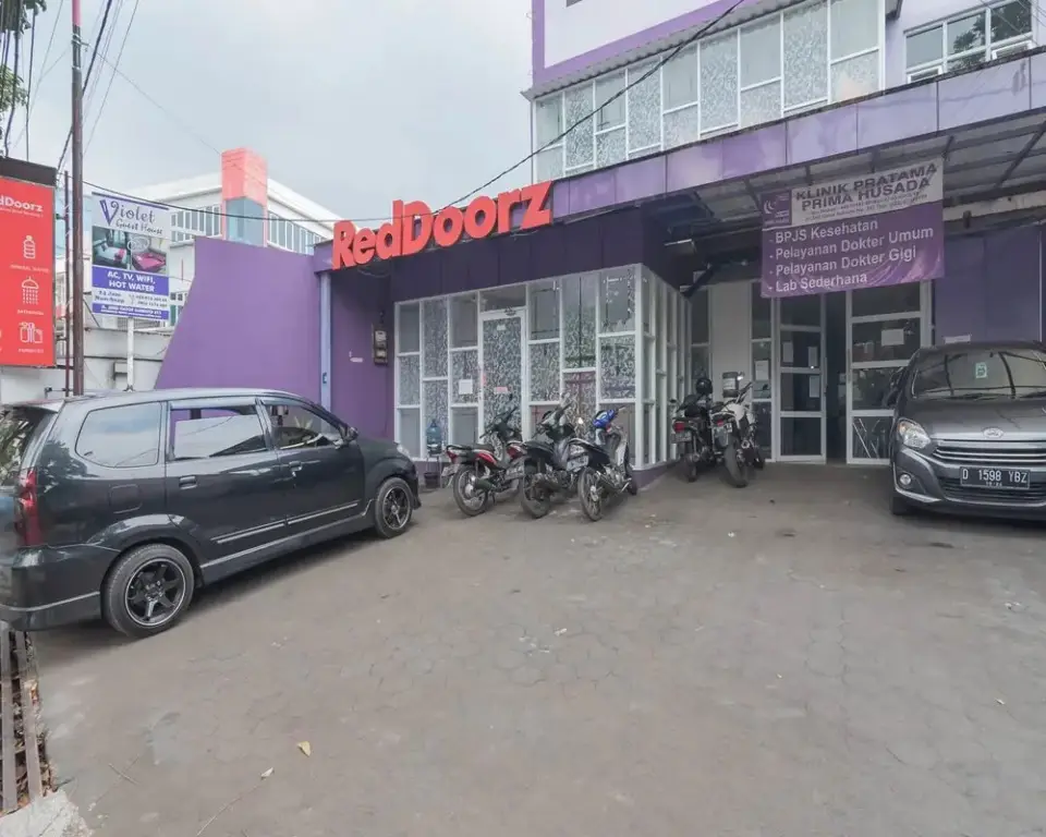 Бандунг: RedDoorz @ Gatot Subroto Street Bandung 3