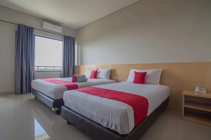 Сукарайя: RedDoorz Premium @ Fafa Hills Resort Puncak