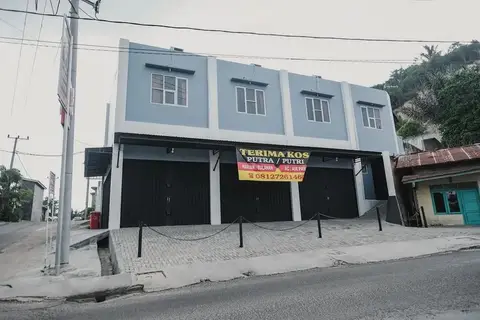RedDoorz Plus near Gatot Subroto Lampung 3 — фото 1