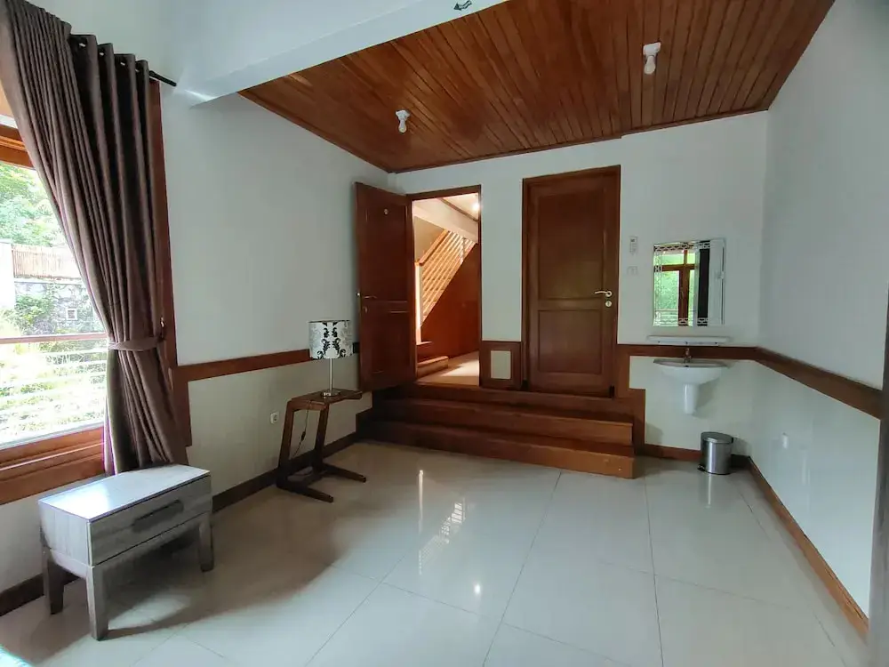 Бандунг: Tirtasari Nice Guesthouse 2