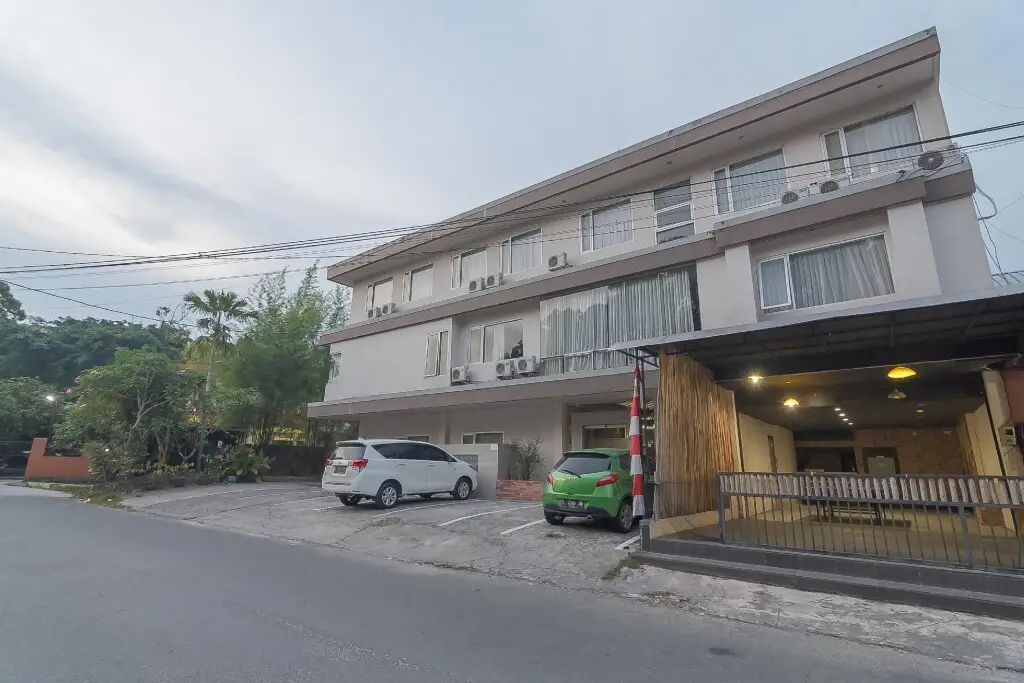 RedDoorz Plus near Sepinggan Airport 3 — фото 1