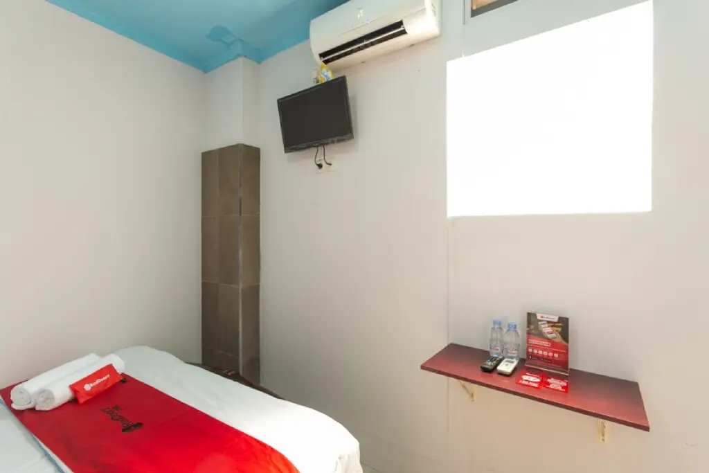 Суракарта: RedDoorz Syariah Near Stadion Manahan Solo 2