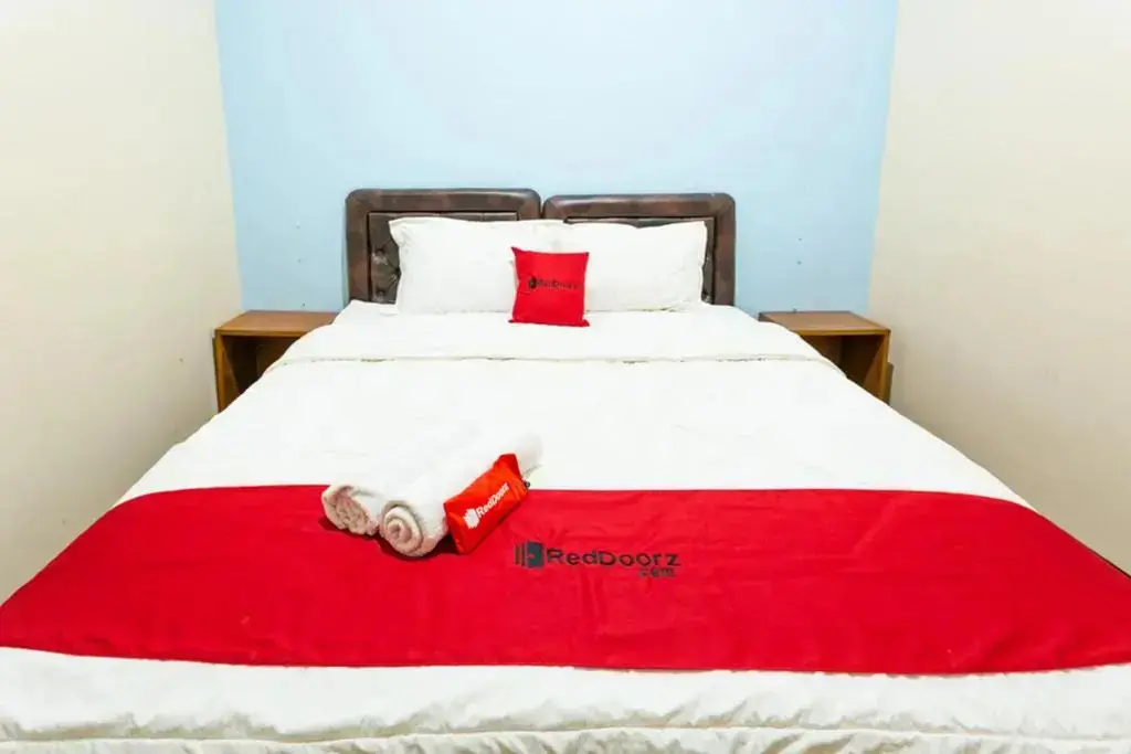 Сраген: RedDoorz Syariah @ Sakinah Guesthouse