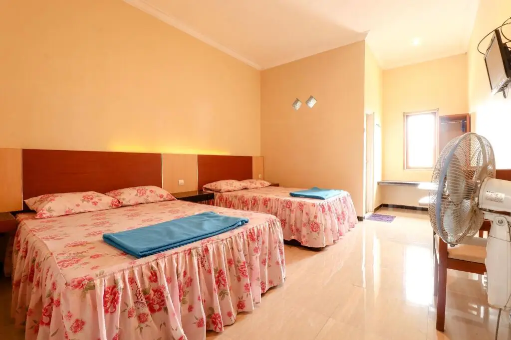 Боробудур: The Joglo Family Hotel