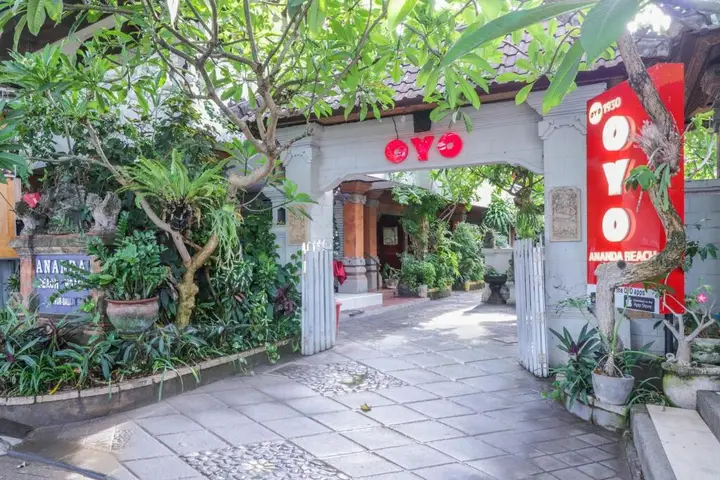 Санур Кайя: OYO 1930 Ananda Beach Hotel