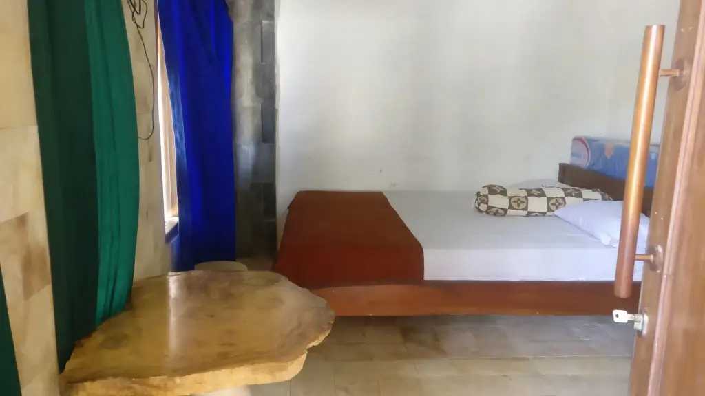 Вoнoсари: Hotel Kampoeng Drini